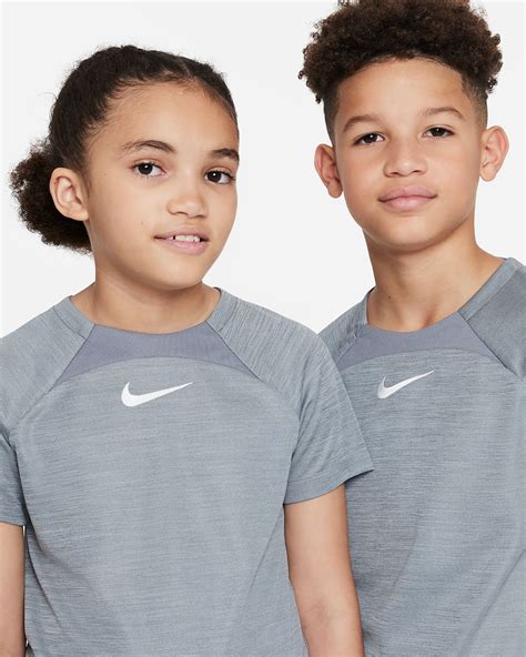 Nike Academy Big Kids' Dri